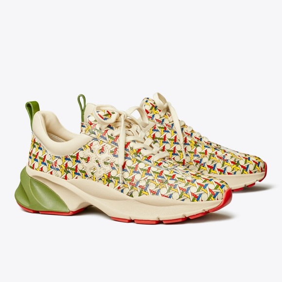 The Good Luck Trainer in an exclusive graphic print, part of a limited- - Picture 8 of 8